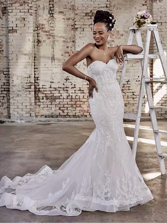 David's Bridal Dresses & Skirts - Tulle and Beaded Lace Mermaid Wedding Dress
